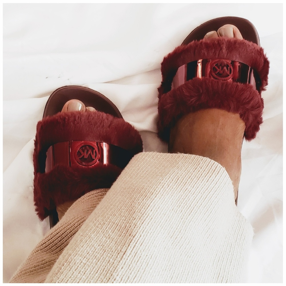 Michael Kors Jett Faux Slipper Sandal (last pair) - Picture 1 of 7